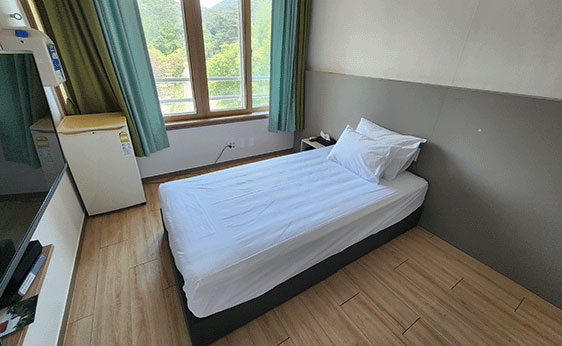 본관 침대 1인실 사진